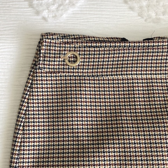 H&M plaid pencil skirt back zip up - Picture 2 of 4